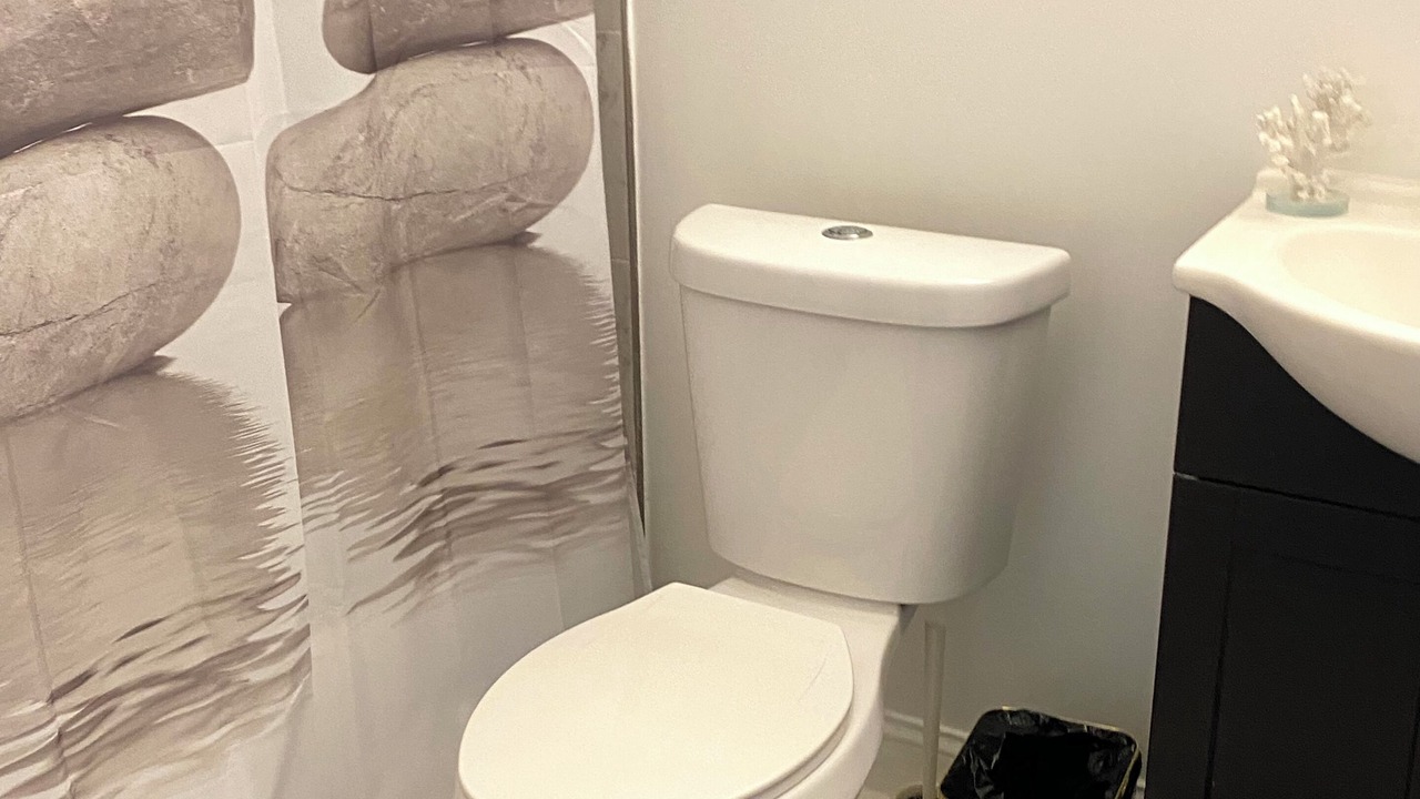 Photo of Bathroom in Shaw