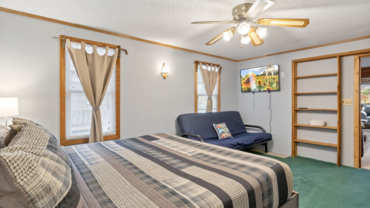 Photo of Bedroom in Climax Springs