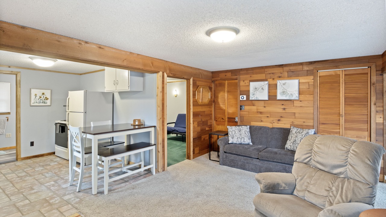 Photo of Bedroom in Climax Springs