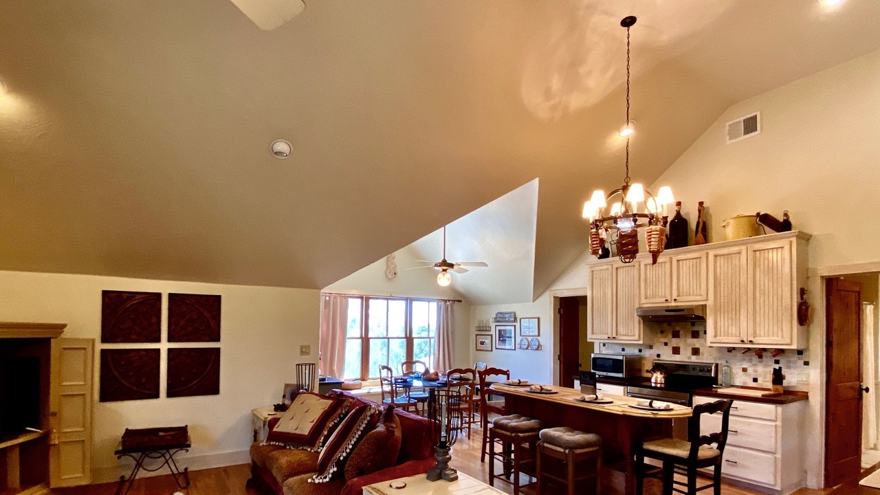 Photo of Livingroom in Marble Falls