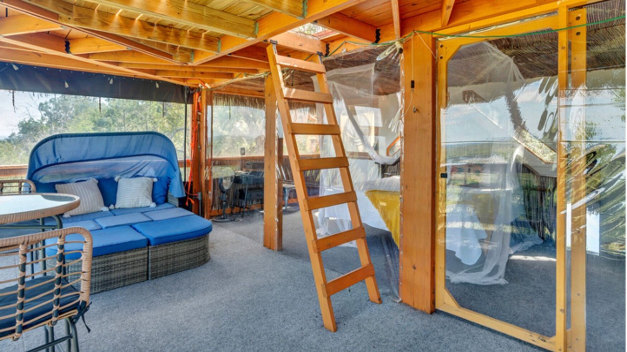 Photo of Patio Balcony in Cottonwood Shores