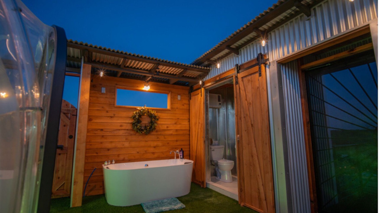 Photo of Bathroom in Cottonwood Shores