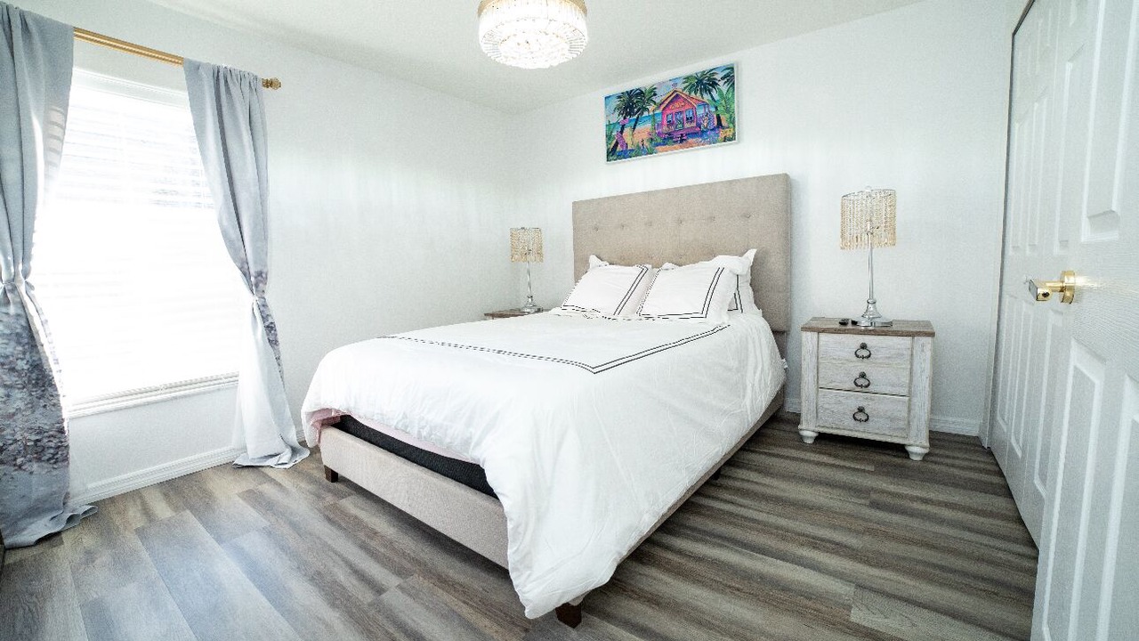 Photo of Bedroom in Oak Grove