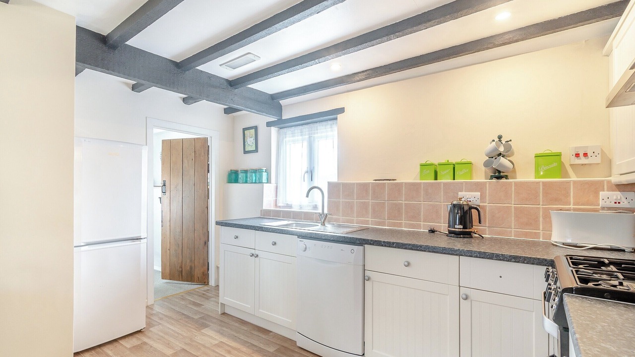 Photo of Others in Tremain