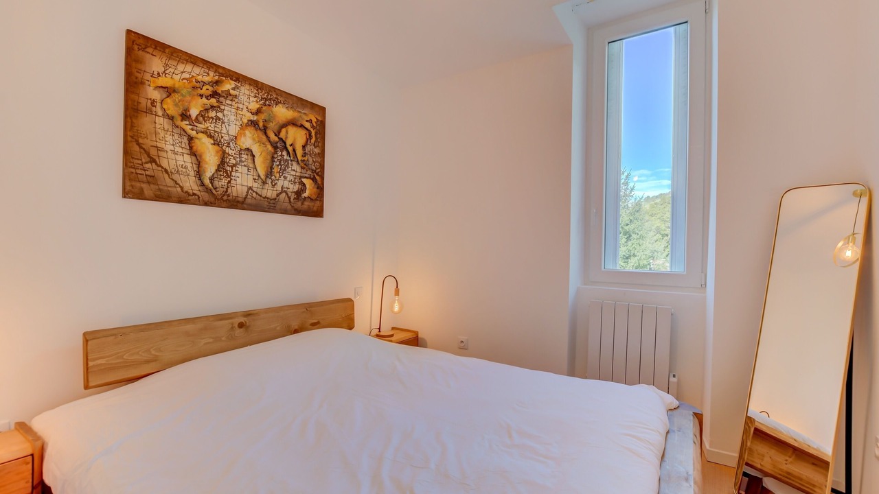 Photo of Bedroom in Savignac-les-Ormeaux