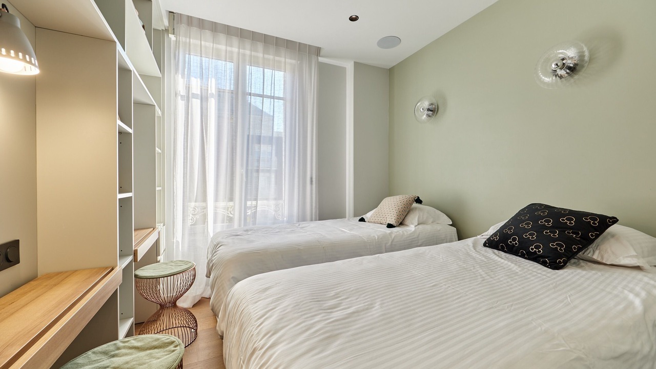 Photo of Bedroom in Deauville City Centre