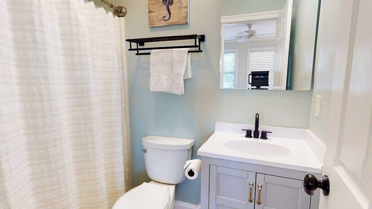 Photo of Bathroom in Bald Head Island