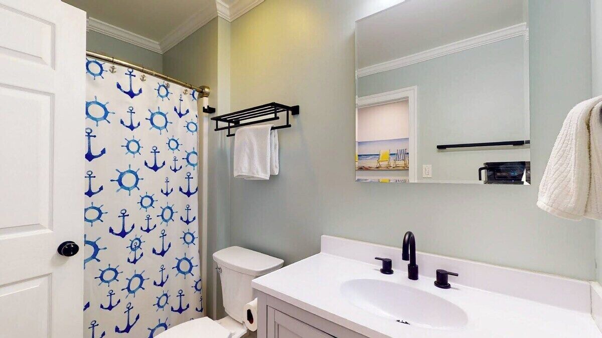 Photo of Bathroom in Bald Head Island
