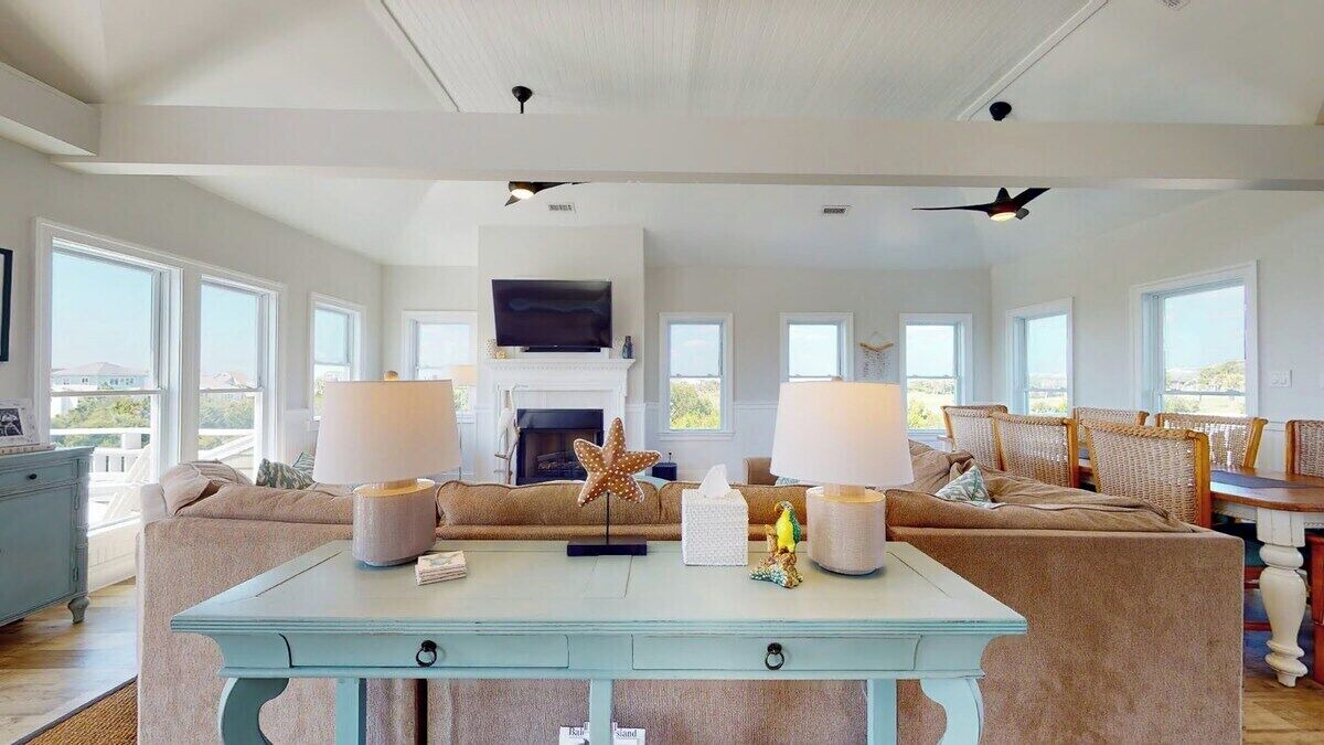 Photo of Livingroom in Bald Head Island