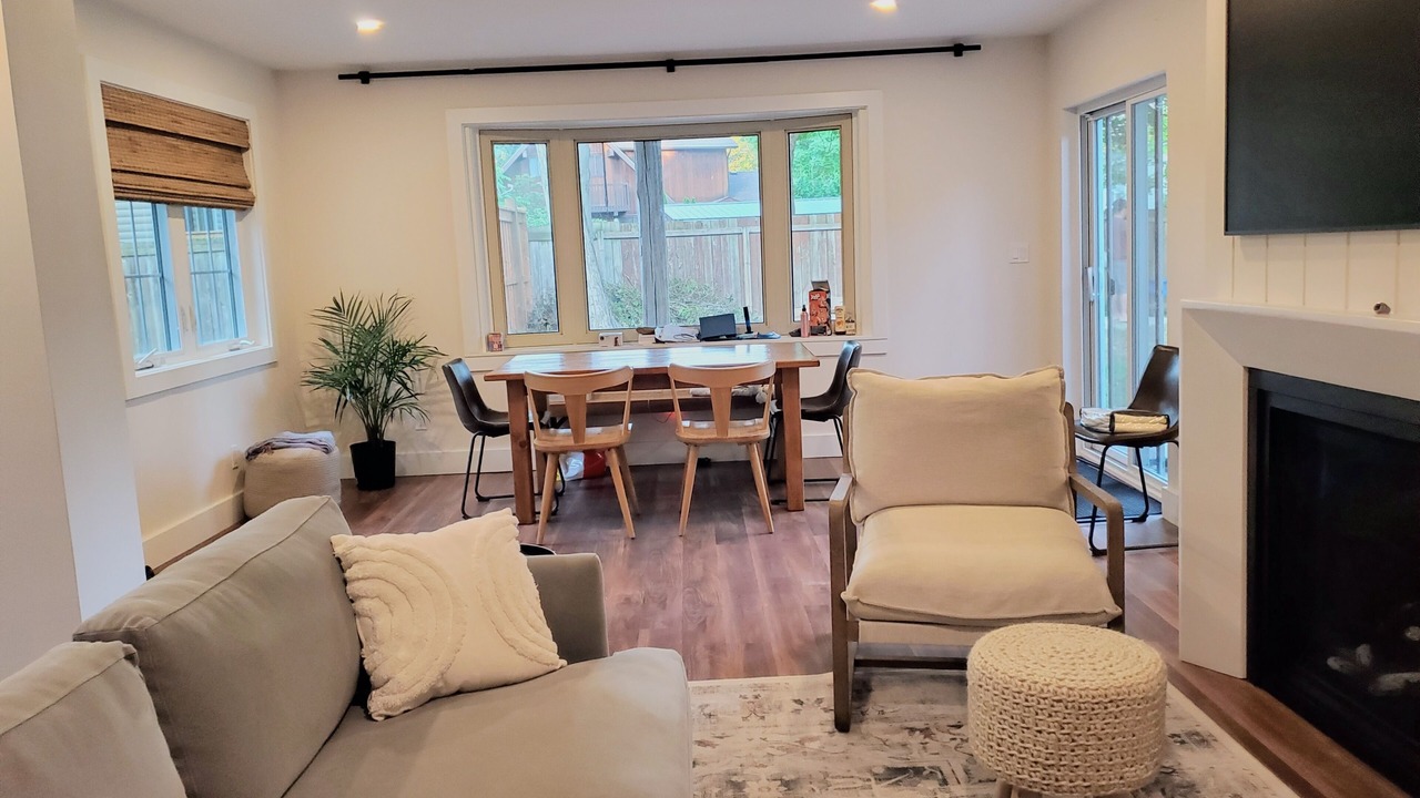 Photo of Livingroom in Central Huron