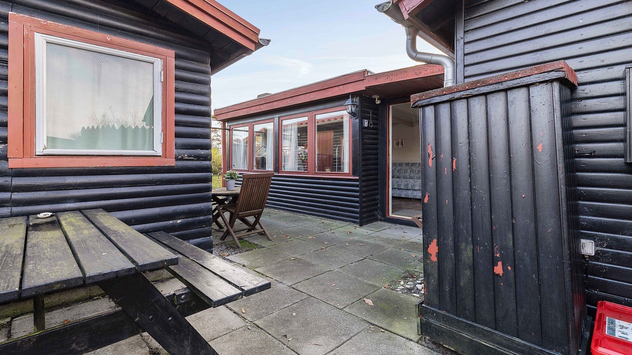 Photo of Others in Mesinge