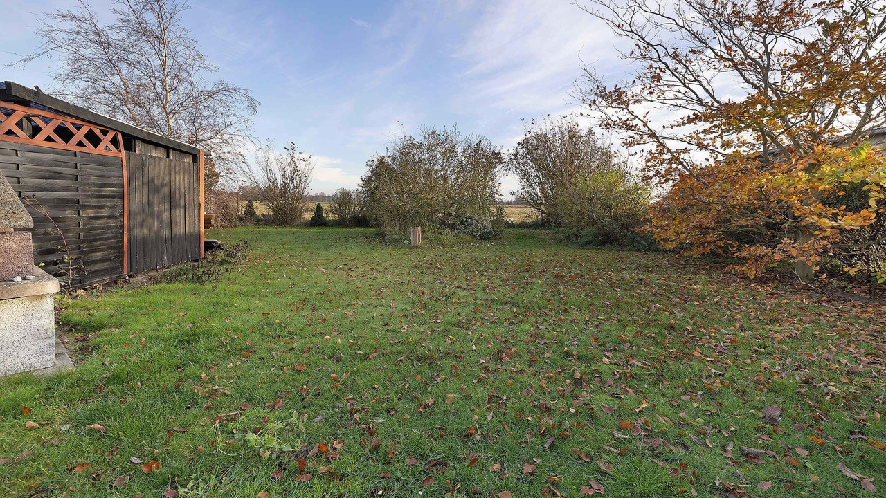 Photo of Others in Mesinge