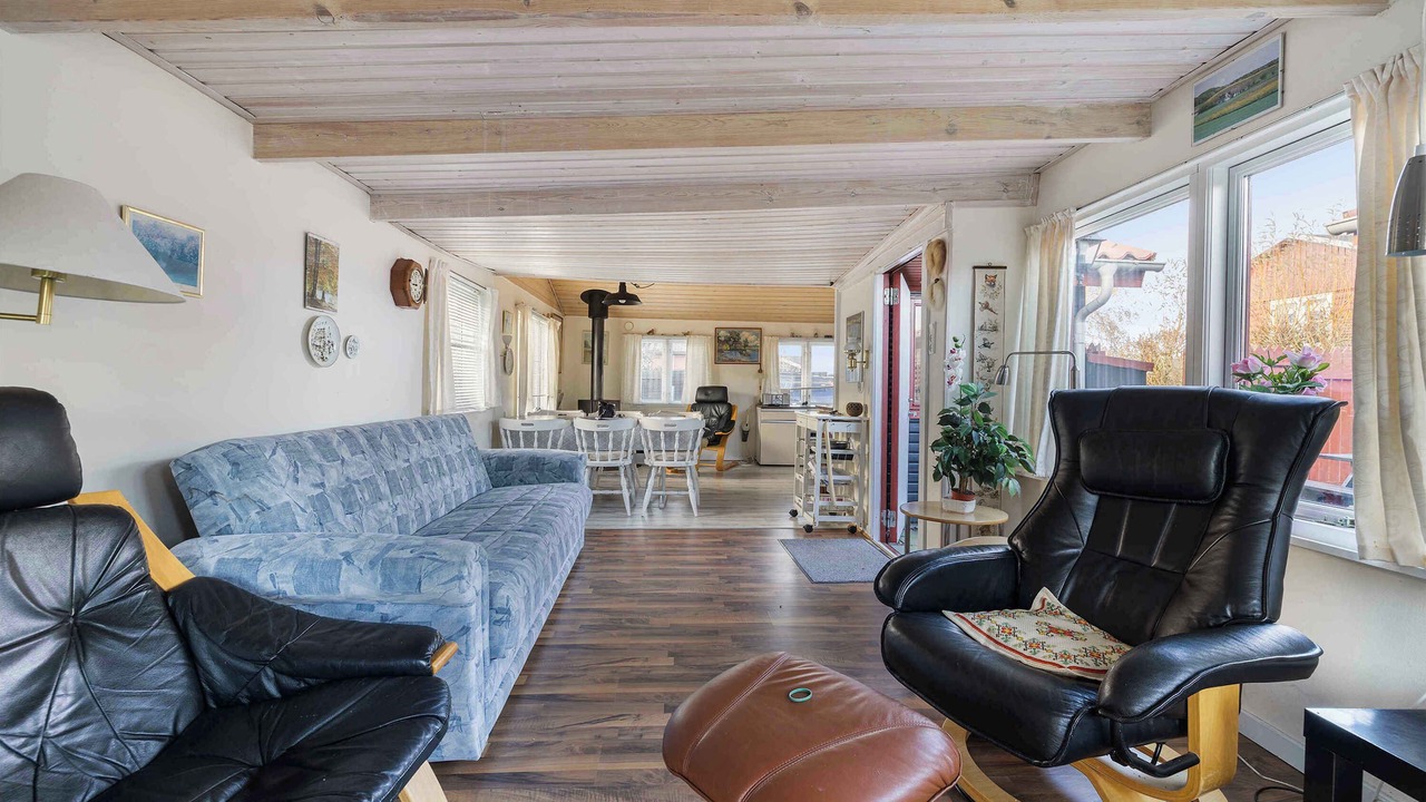 Photo of Others in Mesinge