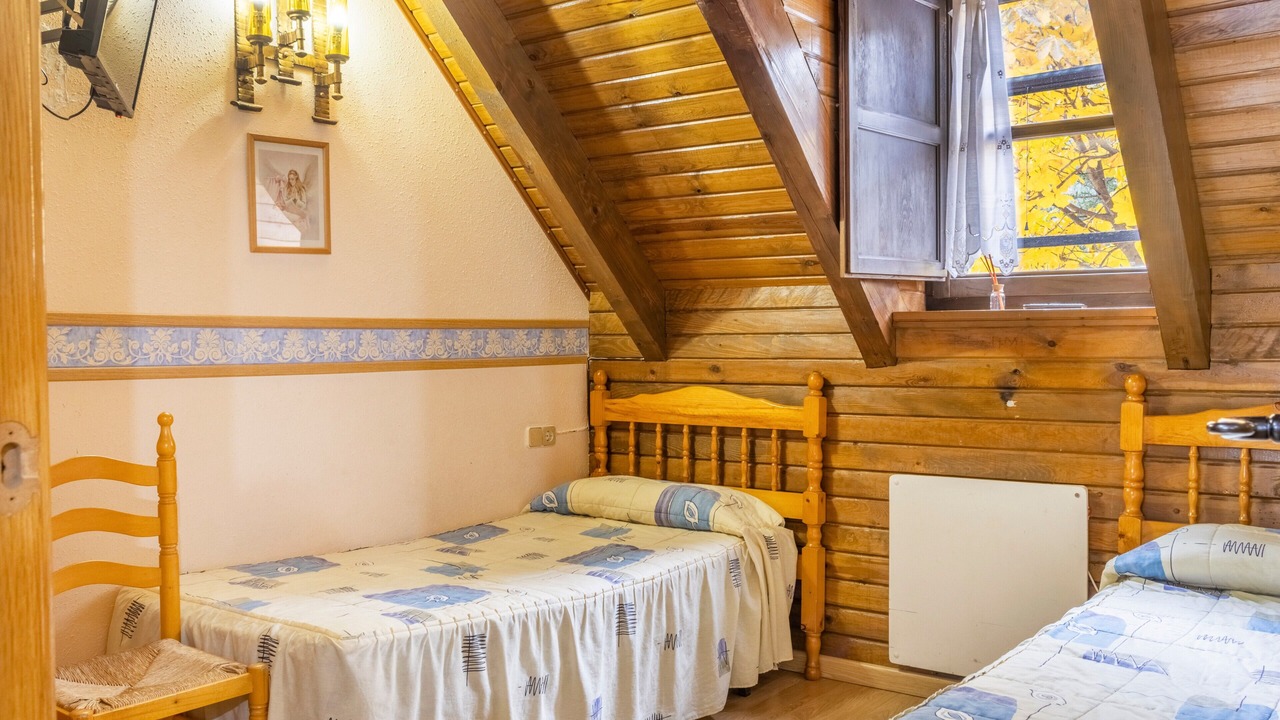 Photo of Bedroom in Espot