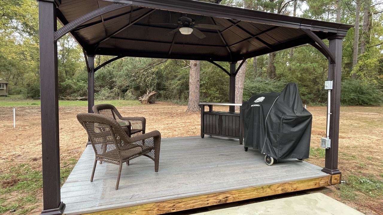 Photo of Patio Balcony in Oil City