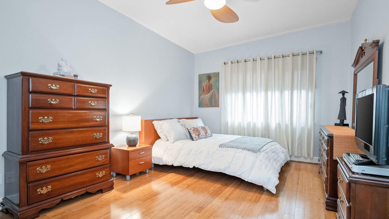 Photo of Bedroom in Tyler Park
