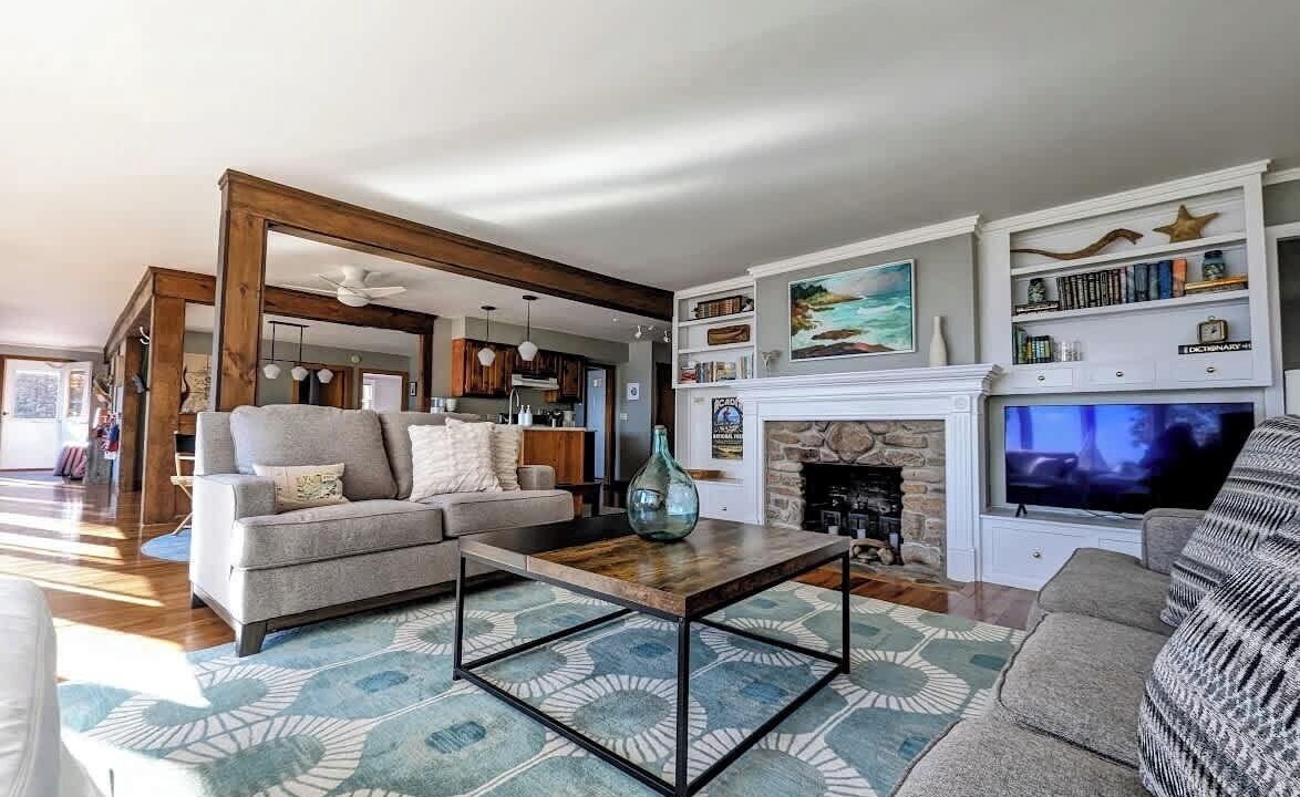 Photo of Livingroom in Gouldsboro