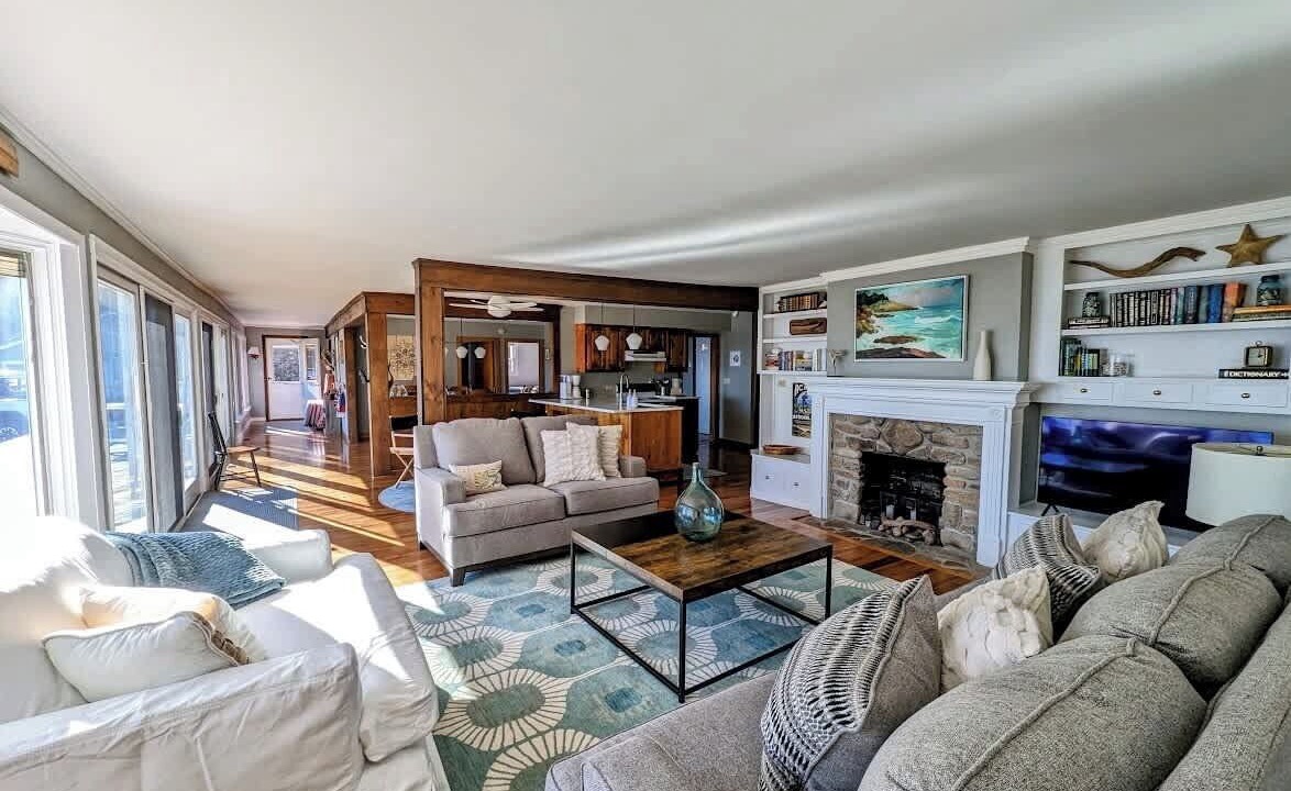 Photo of Livingroom in Gouldsboro