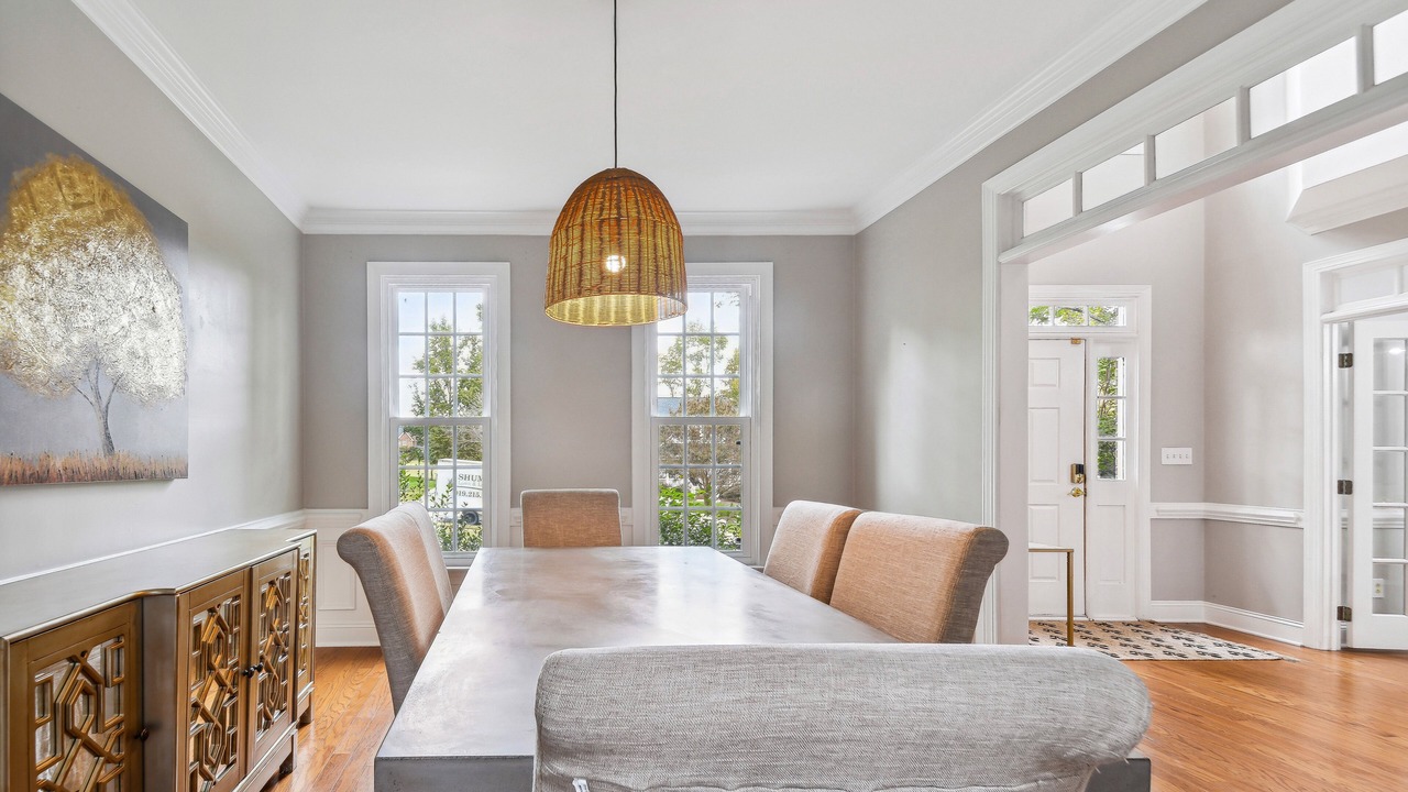 Photo of Livingroom in Clayton