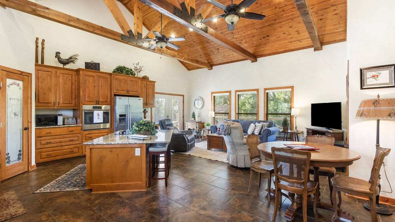 Photo of Livingroom in Columbus