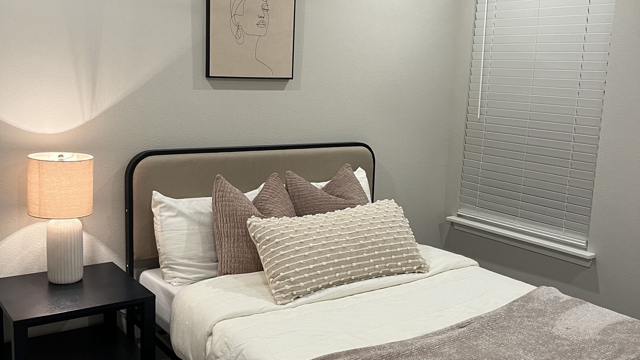 Photo of Bedroom in Sebastian County