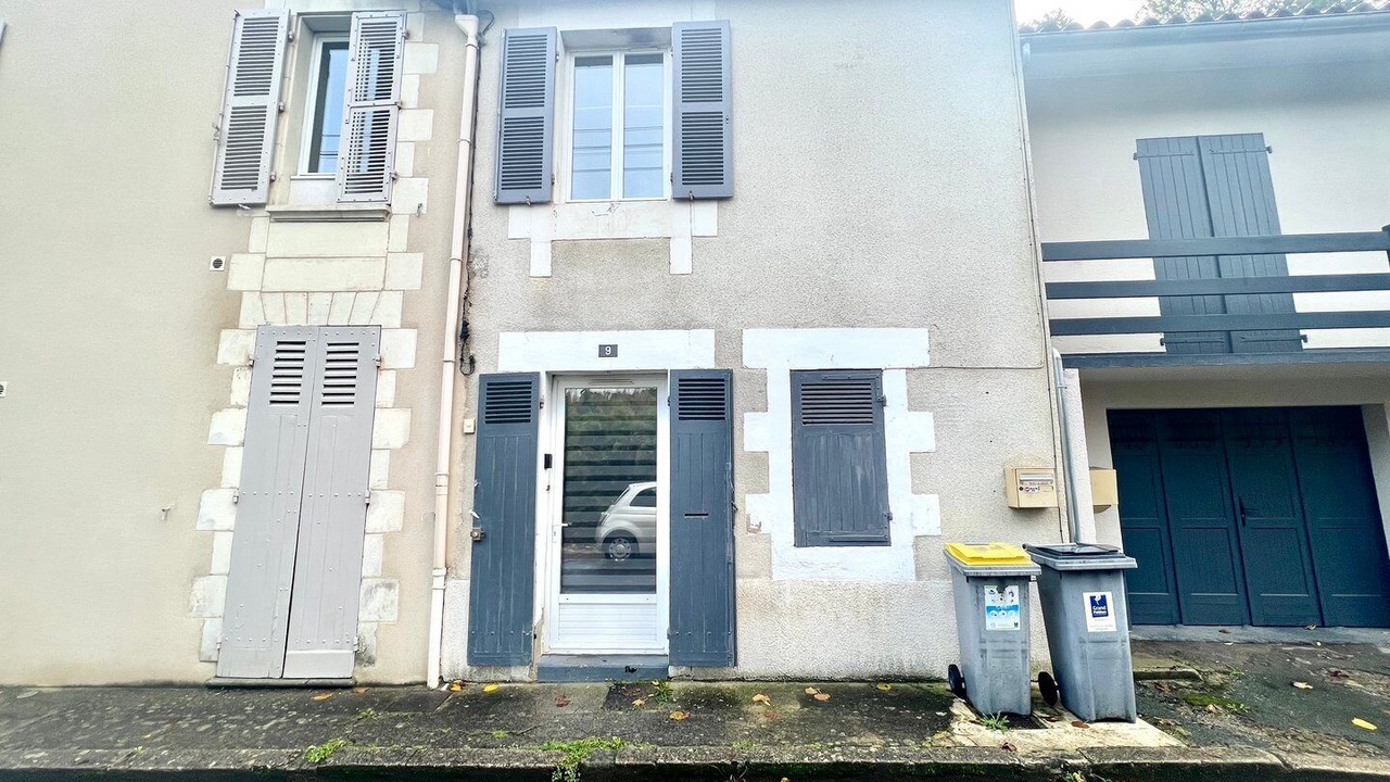 Photo of Outdoor in Saint-Benoit