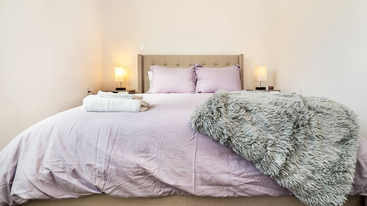 Photo of Bedroom in Hawthorne