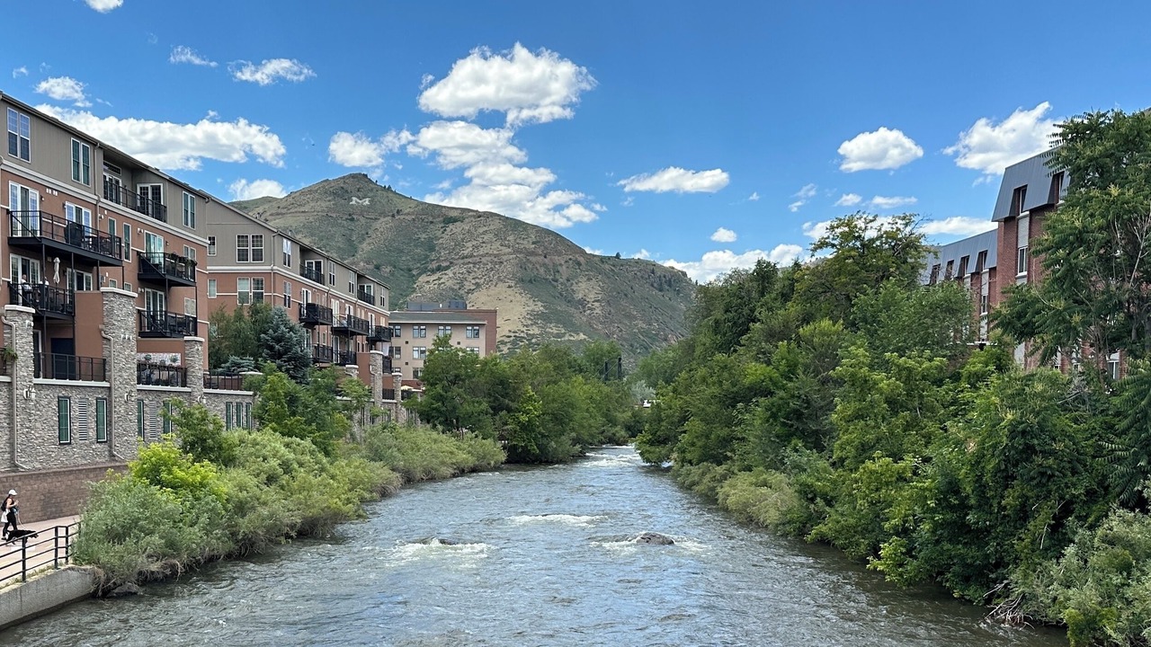 Photo of Others in Golden