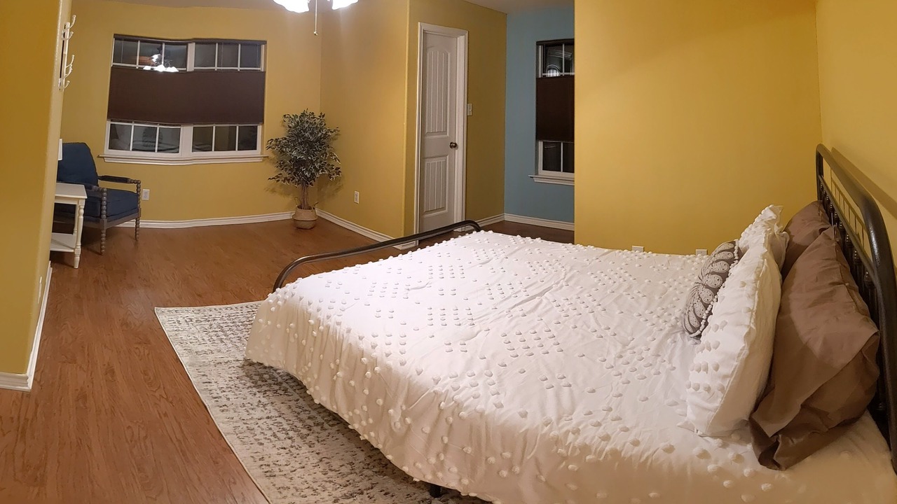 Photo of Bedroom in Bastrop