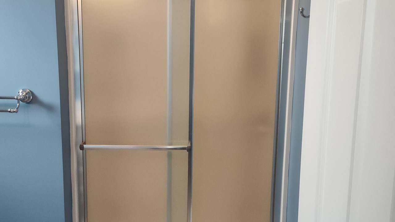 Photo of Bathroom in Beachwalk