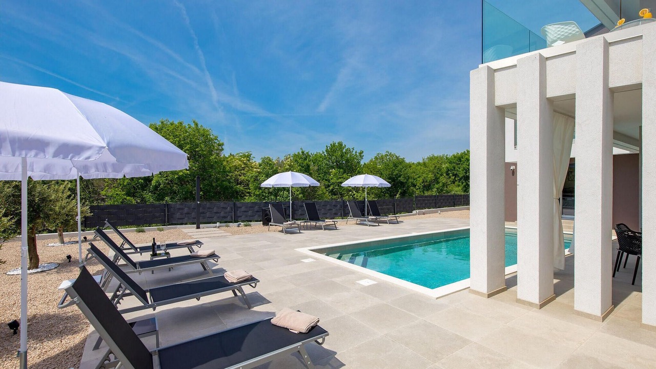 Photo of Outdoor in Garica