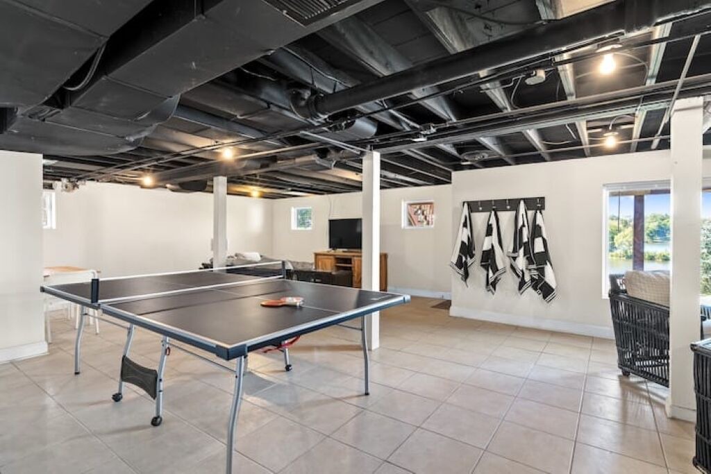 Photo of Bedroom in Solon Mills