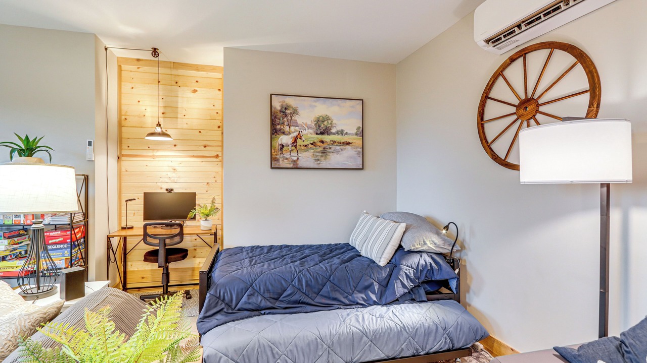 Photo of Bedroom in Ellijay