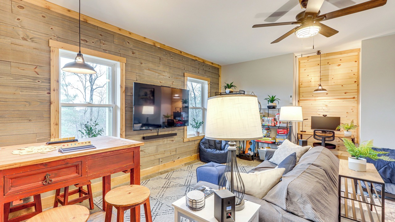 Photo of Bedroom in Ellijay