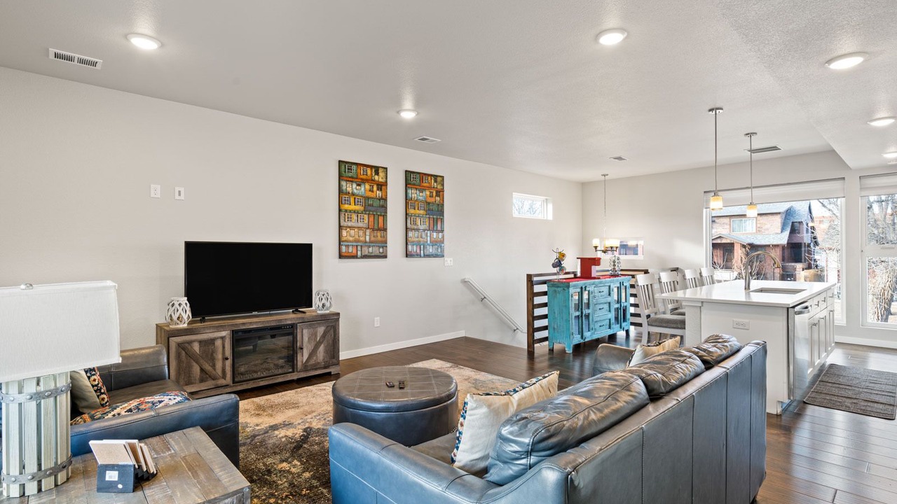 Photo of Livingroom in Cheyenne