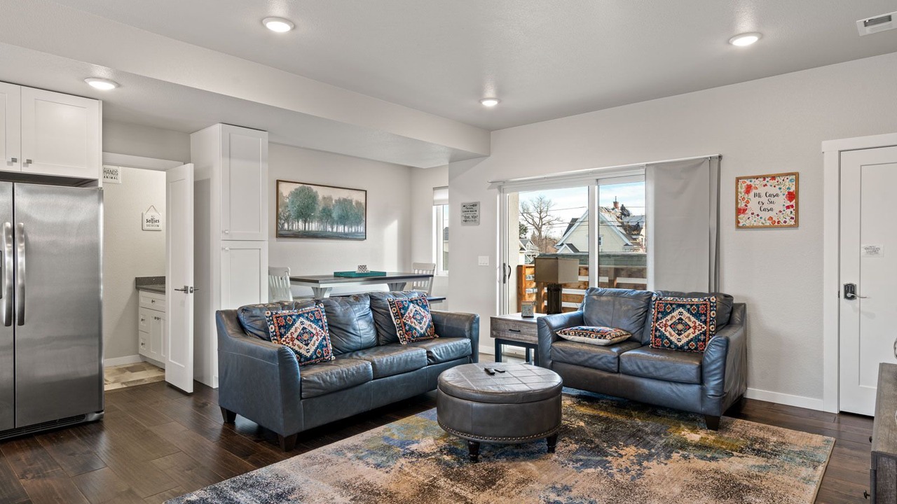 Photo of Others in Cheyenne