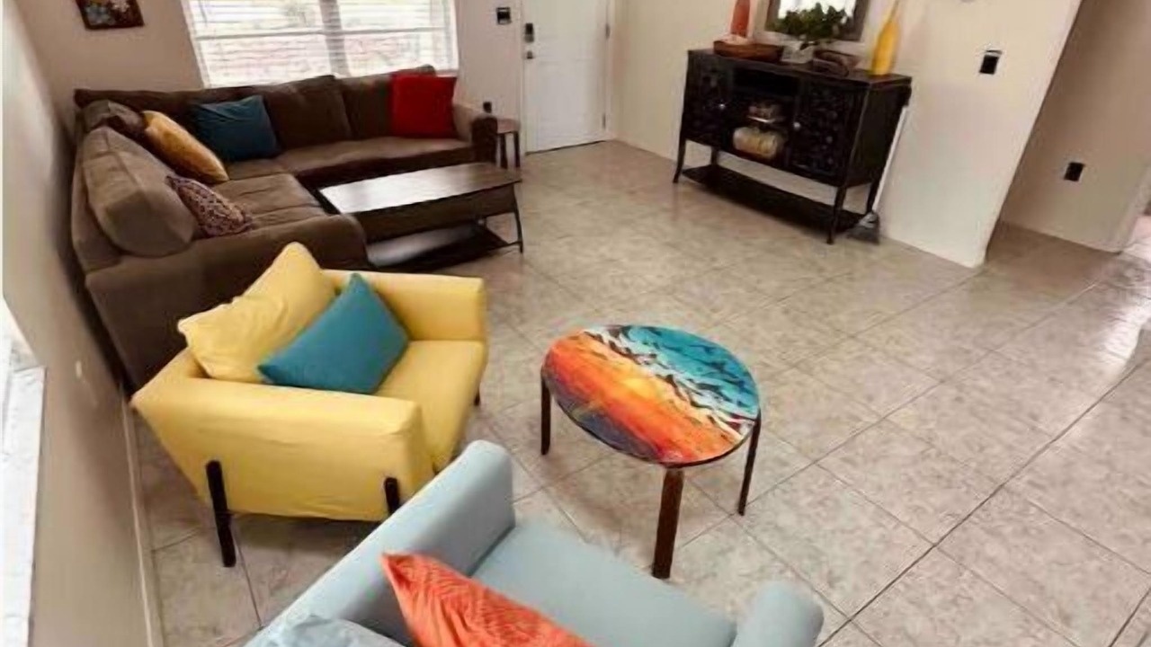 Photo of Livingroom in Tarpon Springs