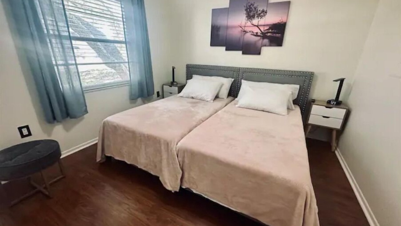 Photo of Bedroom in Tarpon Springs
