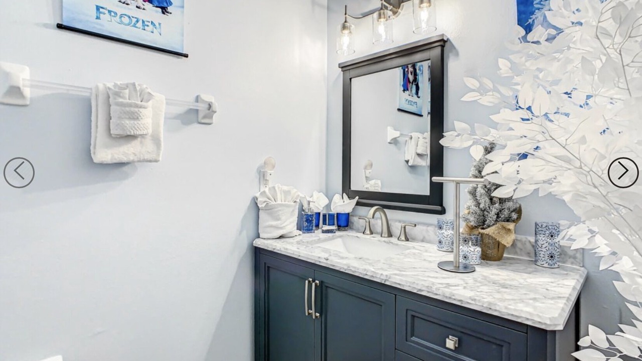 Photo of Bathroom in Crystal Cove