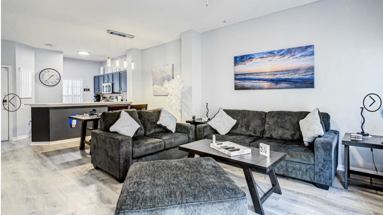 Photo of Livingroom in Crystal Cove