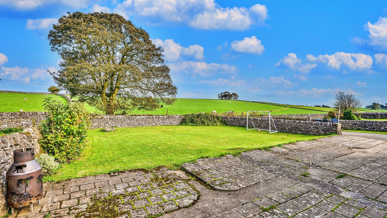 Photo of Outdoor in Newton Grange