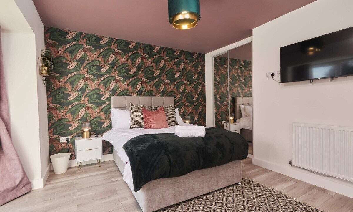 Photo of Bedroom in Chapeltown