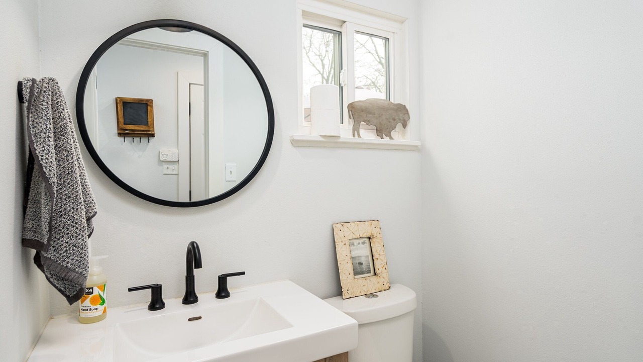 Photo of Bathroom in West Congress