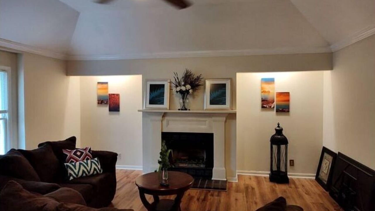 Photo of Livingroom in Macon