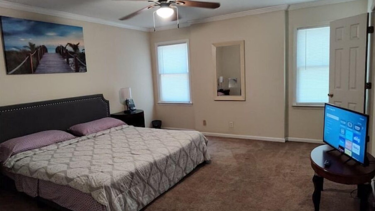 Photo of Bedroom in Macon