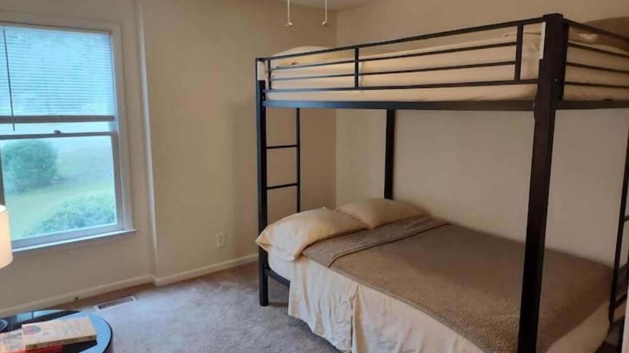 Photo of Bedroom in Macon