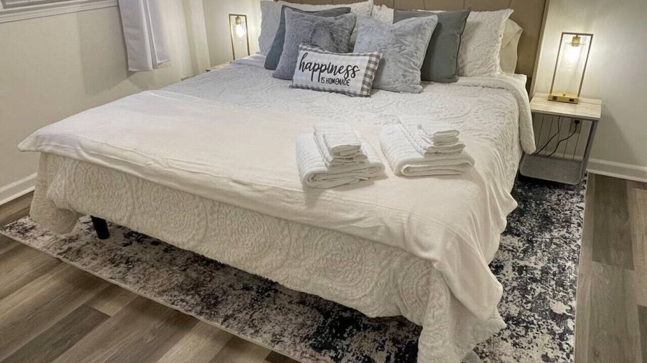 Photo of Bedroom in Commerce