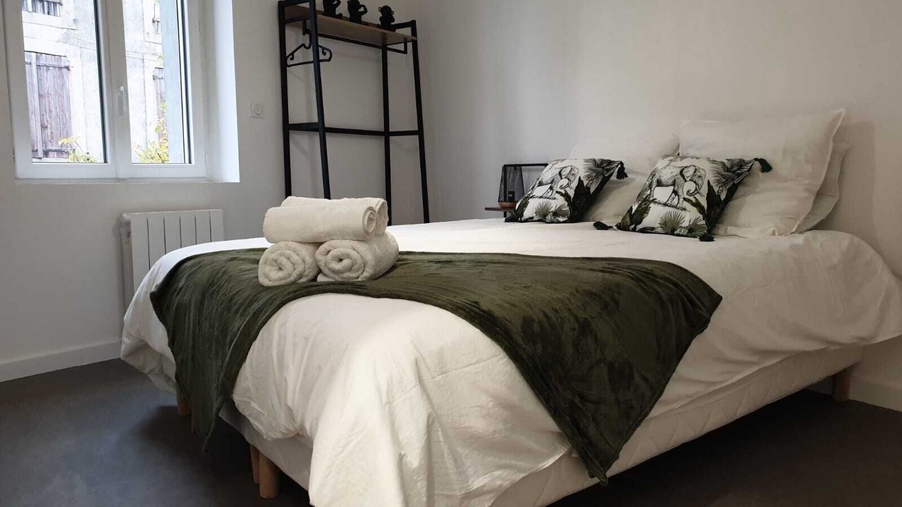 Photo of Bedroom in Pamiers