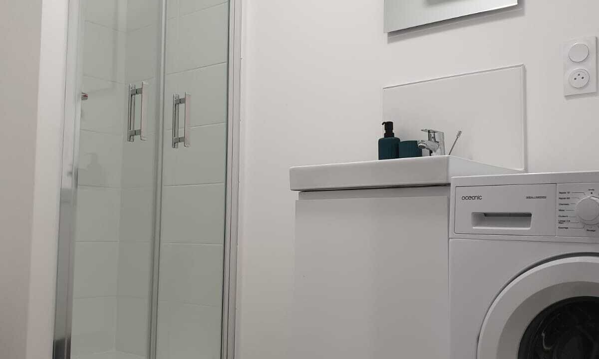 Photo of Bathroom in Pamiers