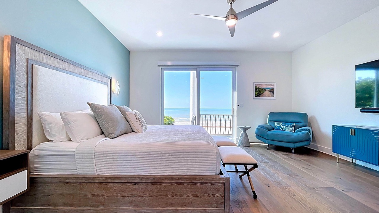 Photo of Bedroom in Treasure Island